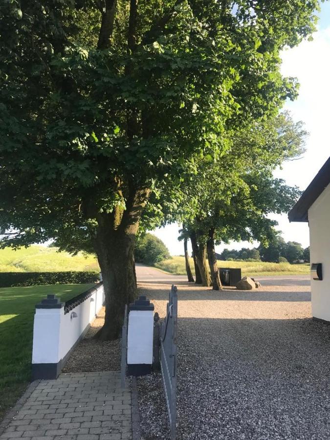 Den Hvide Farm Daire Skanderborg Dış mekan fotoğraf